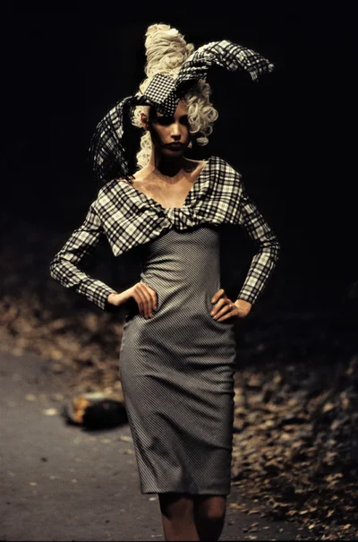 Look 29